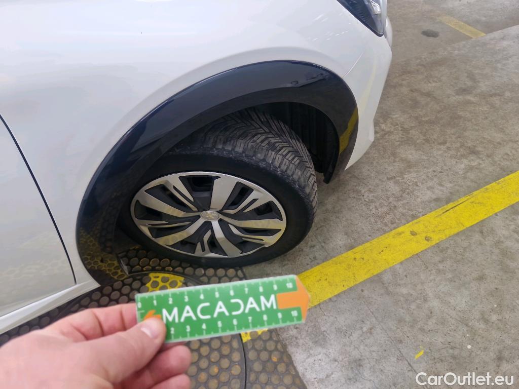  Peugeot  208  (e-) Active Business 50kWh BVA #19