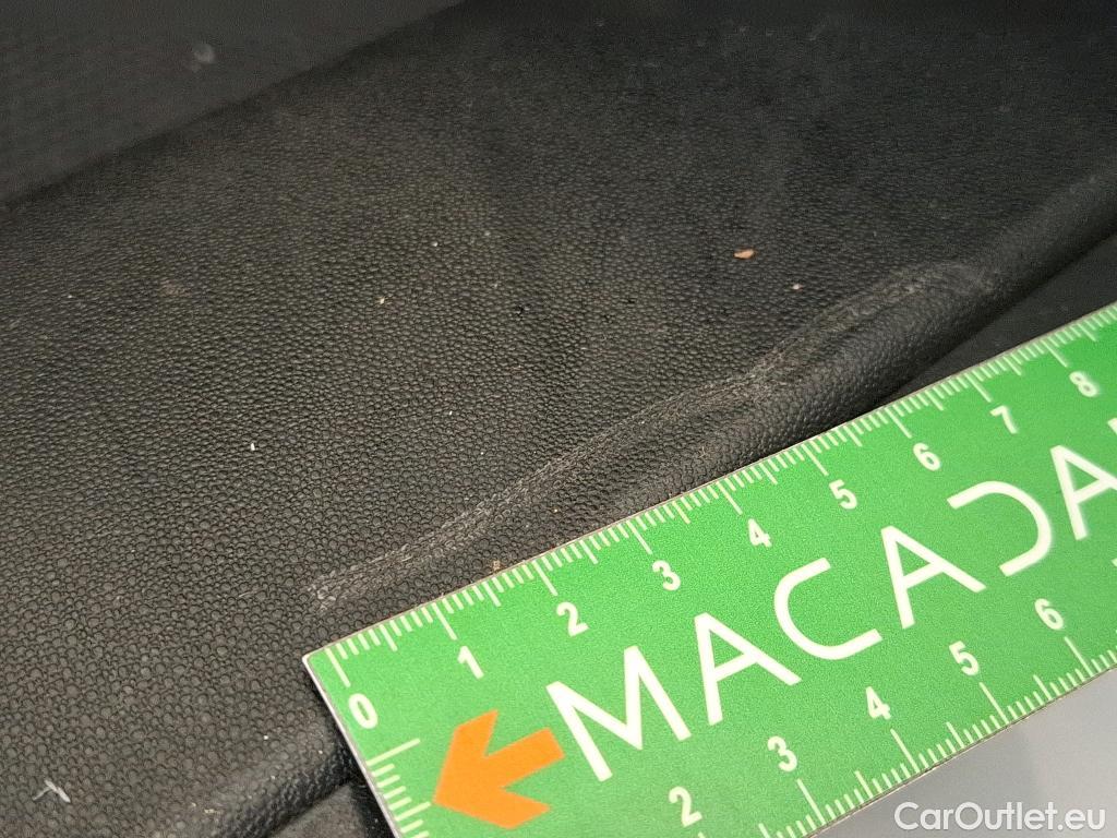  Citroen  C3  Société Feel 1.5 BlueHDI 100CV BVM6 E6d #13