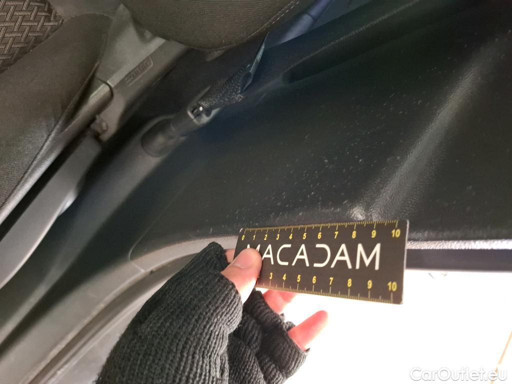  Opel  Insignia OPEL  Sports Tourer / 2020 / 5P / Break 1.5 Diesel 122ch ELEGANCE #25