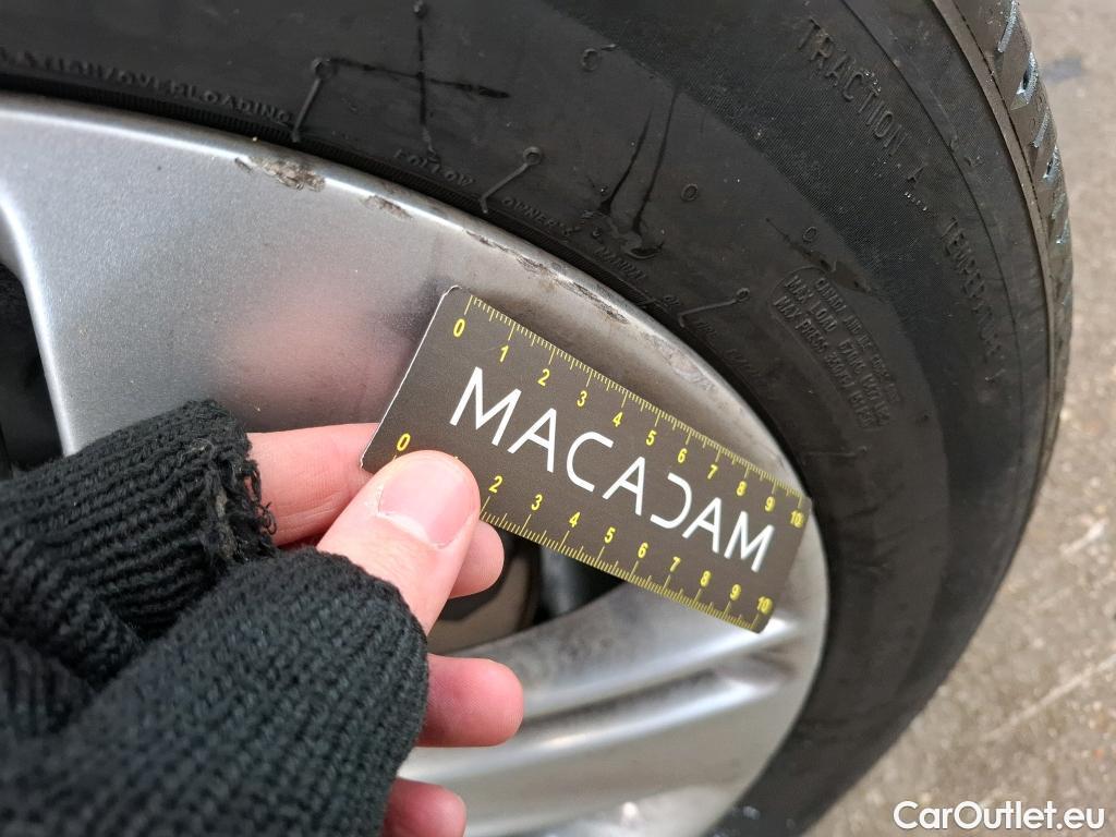  Opel  Insignia OPEL  Sports Tourer / 2020 / 5P / Break 1.5 Diesel 122ch ELEGANCE #22