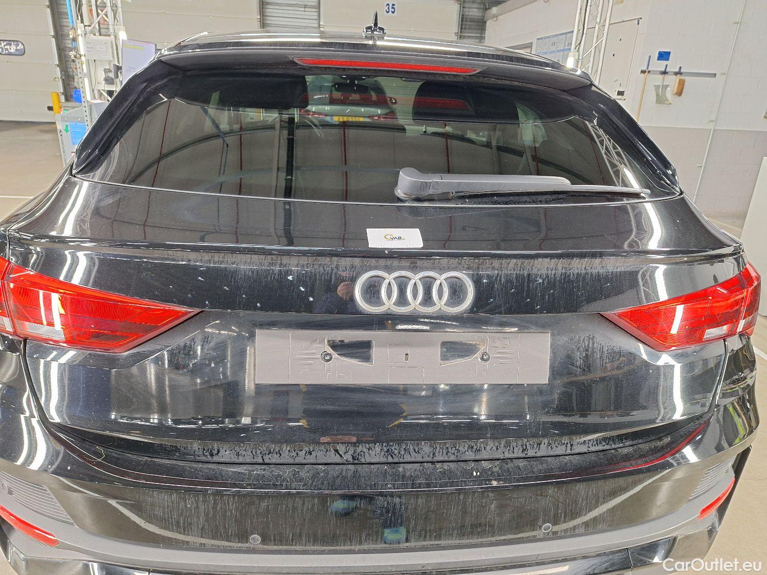  Audi  Q3 Audi,  SB '19, Audi  Sportback 35 TDI S tronic S Line Business  #10