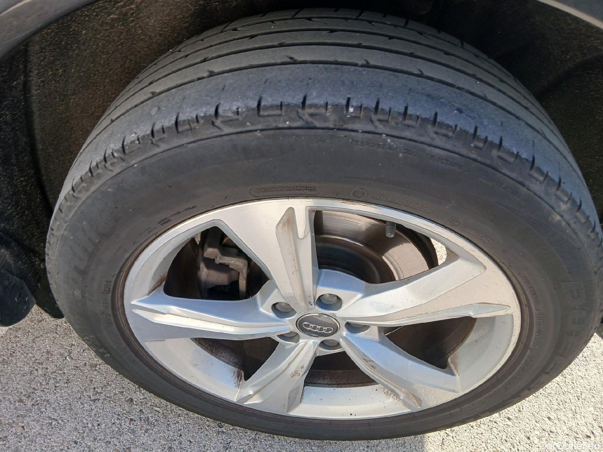  Audi  Q5 AUDI  / 2016 / 5P / todoterreno S line 40 TDI 140kW quattro S tronic #5