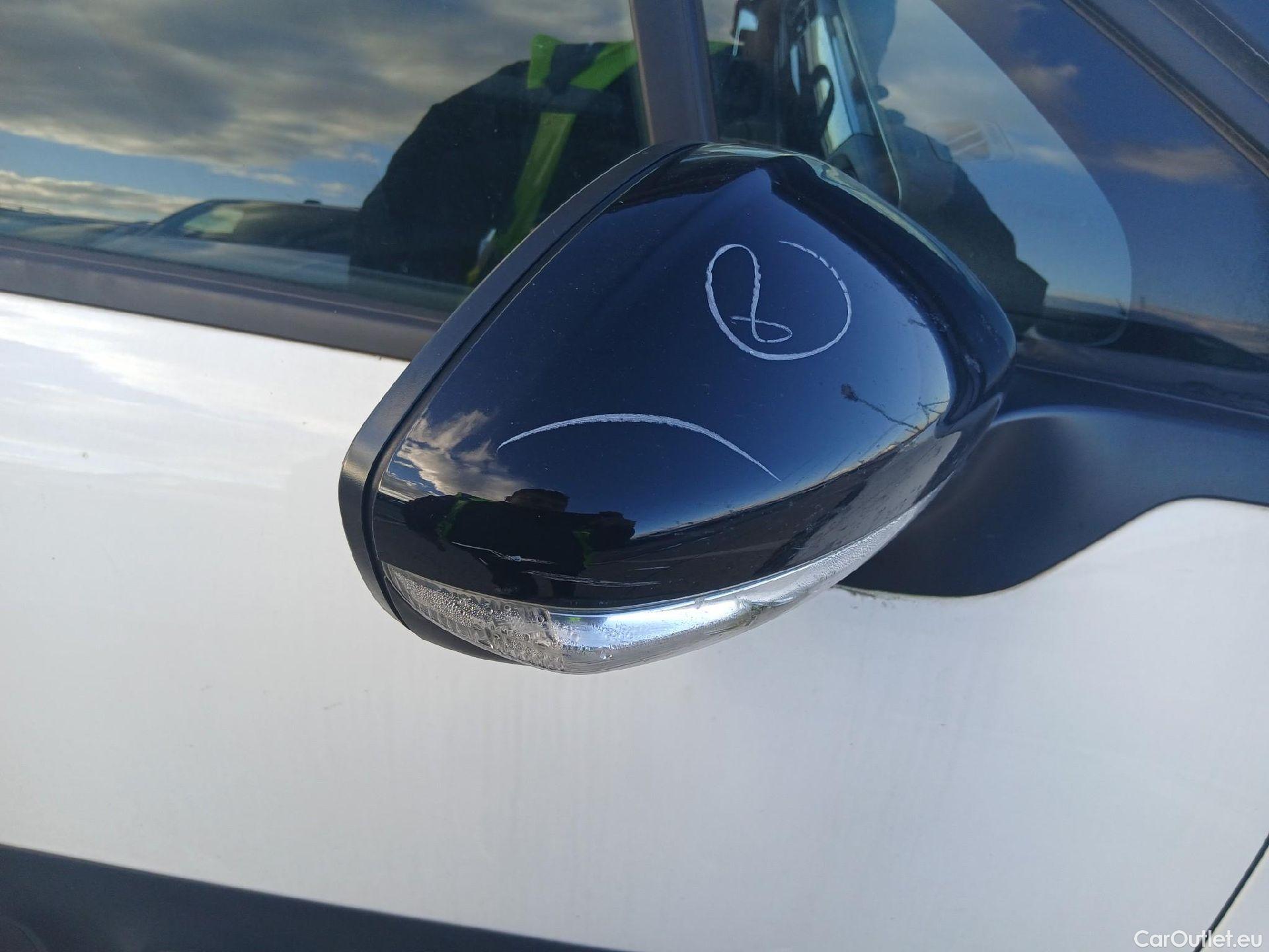  Citroen  C3 CITROEN  / 2016 / 5P / berlina con portón PureTech 60KW (82CV) FEEL (CX) #19