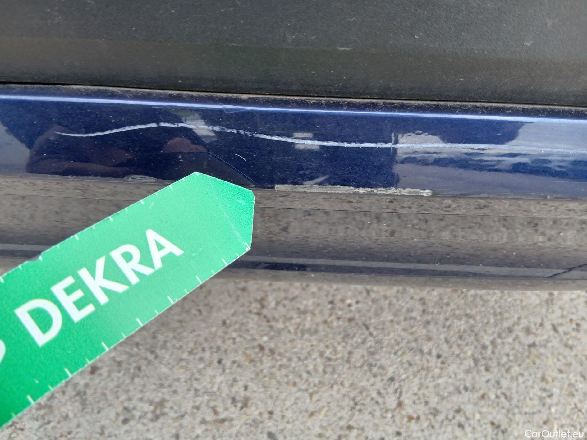  Bmw  X1 BMW  / 2019 / 5P / todoterreno sDrive16d Business #23