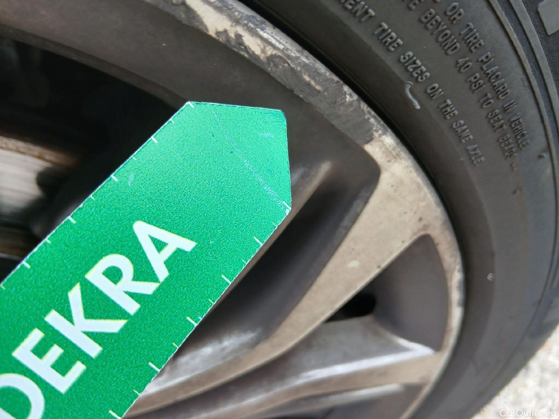  Bmw  X1 BMW  sDrive18i #35