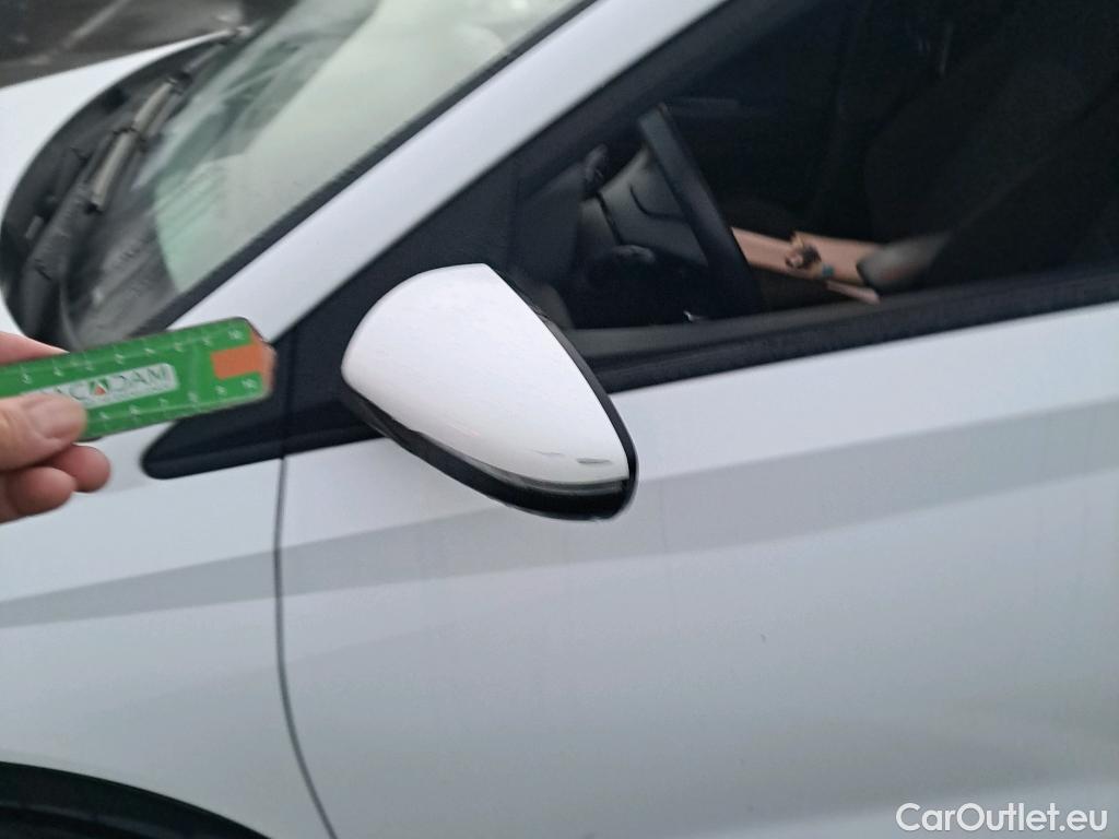  Hyundai  Bayon HYUNDAI  / 2021 / 5P / todoterreno 1.0 TGDI 74kW (100CV) Tecno #16