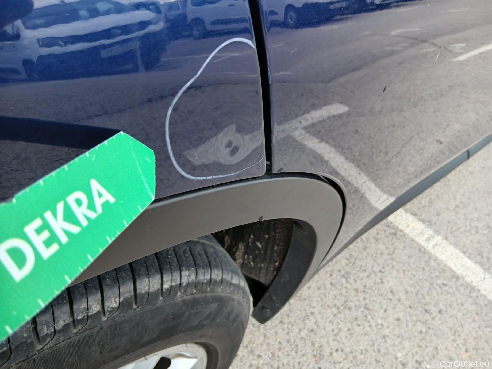  Bmw  X1 BMW  / 2019 / 5P / todoterreno sDrive16d Business #29