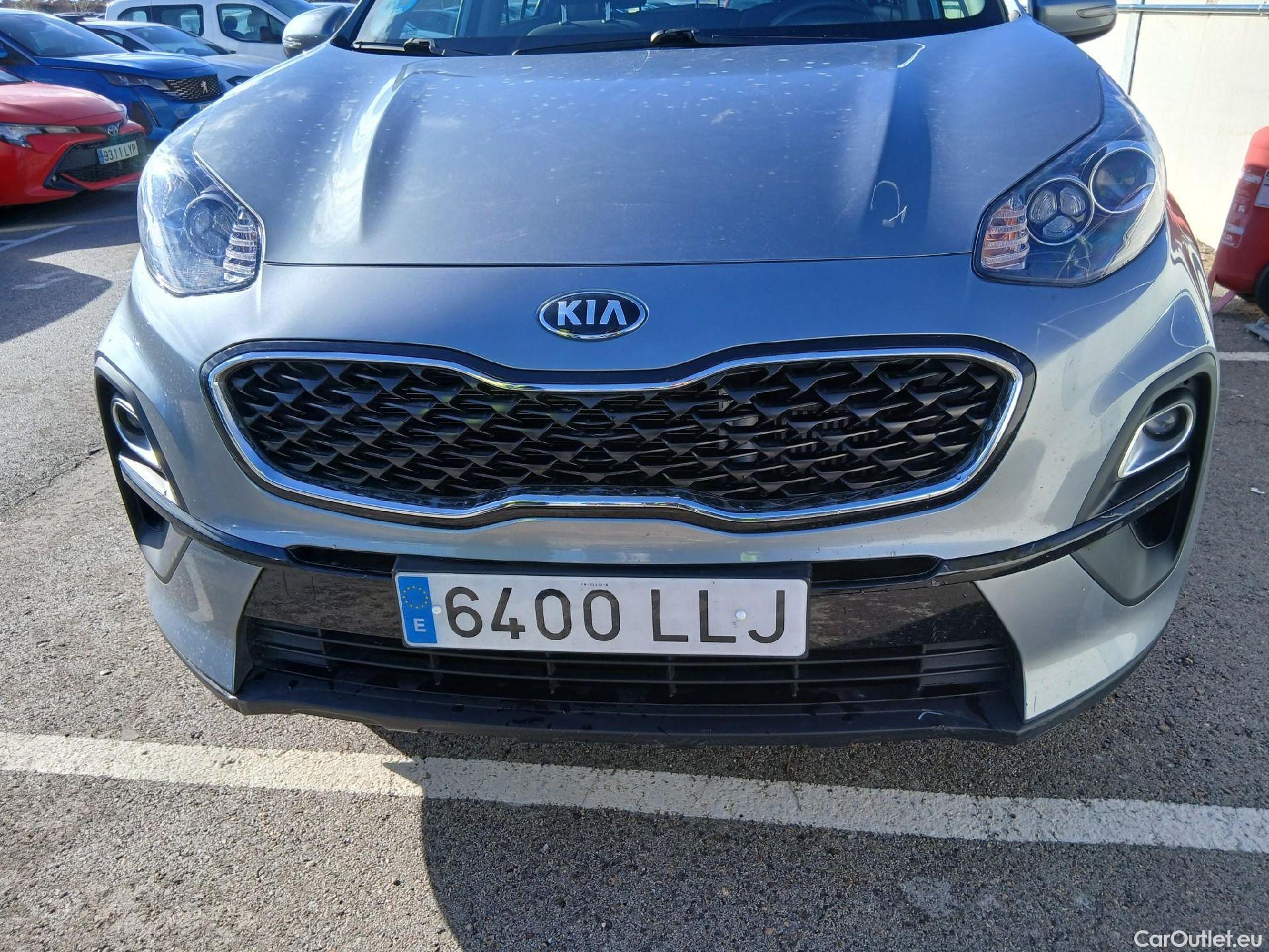  KIA  Sportage KIA  / 2018 / 5P / todoterreno 1.6 MHEV Business 85kW (115CV) 4x2 #11