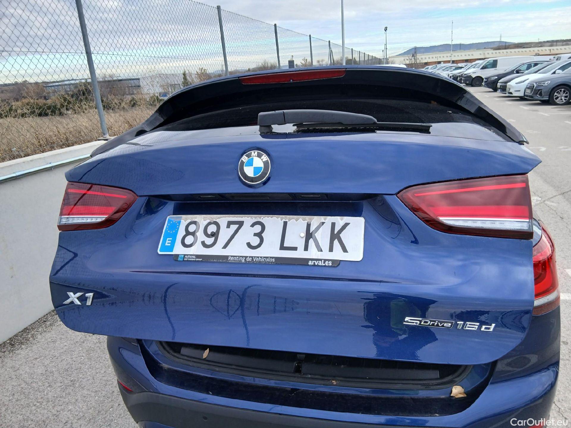  Bmw  X1 BMW  / 2019 / 5P / todoterreno sDrive16d Business #25