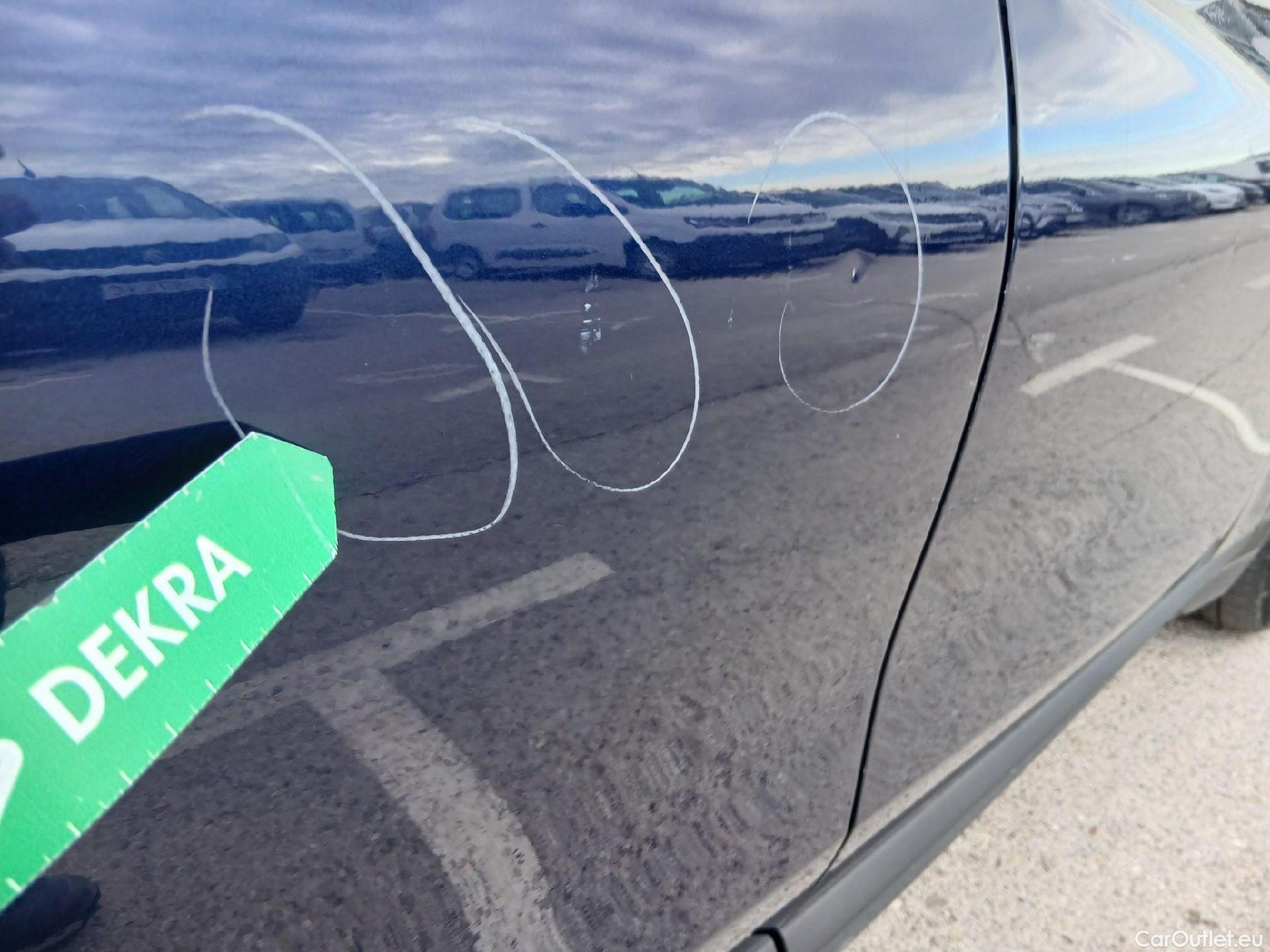  Bmw  X1 BMW  / 2019 / 5P / todoterreno sDrive16d Business #30