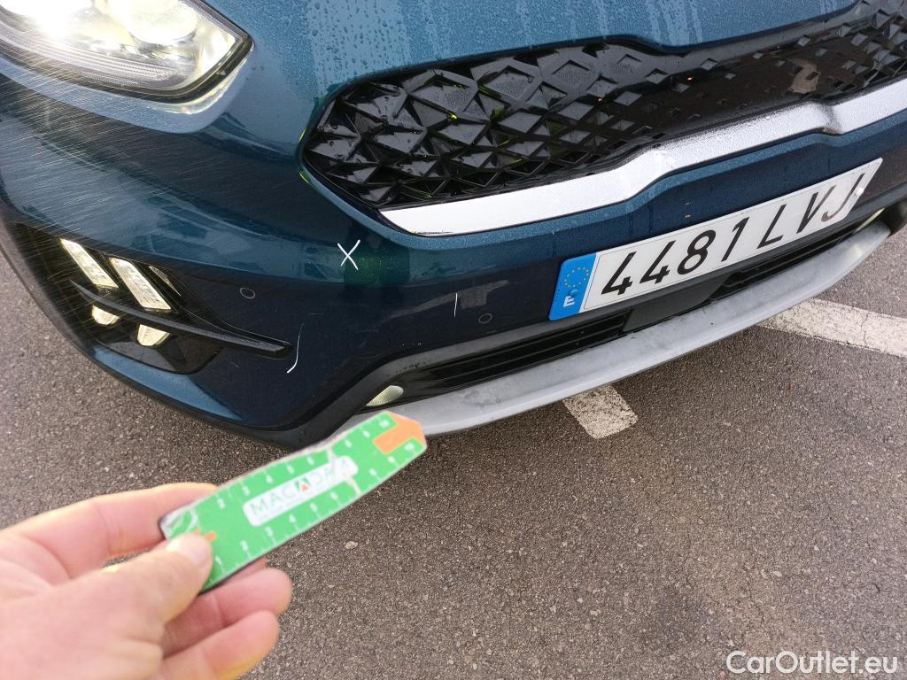  KIA  Niro KIA  / 2019 / 5P / crossover 1.6 GDi HEV 104kW (141CV) Emotion #3