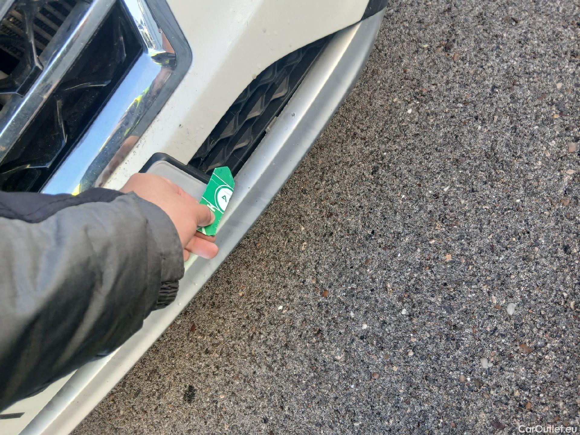  Hyundai  Tucson HYUNDAI  / 2018 / 5P / todoterreno 1.6 CRDI 85kW (116CV) 48V SLE 4X2(SP)(SL) #12