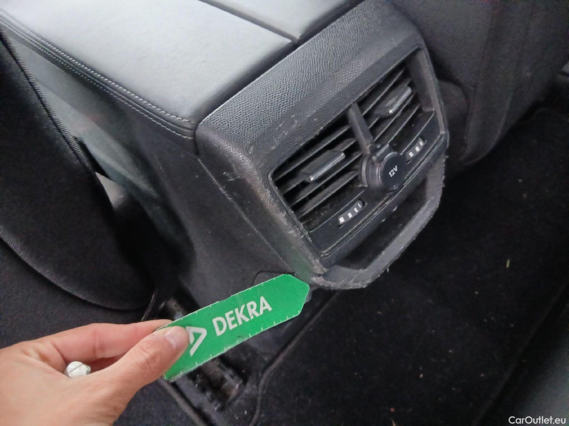  Peugeot  3008  Allure Pack 1.5 HDi 130CV AT8 E6d #15