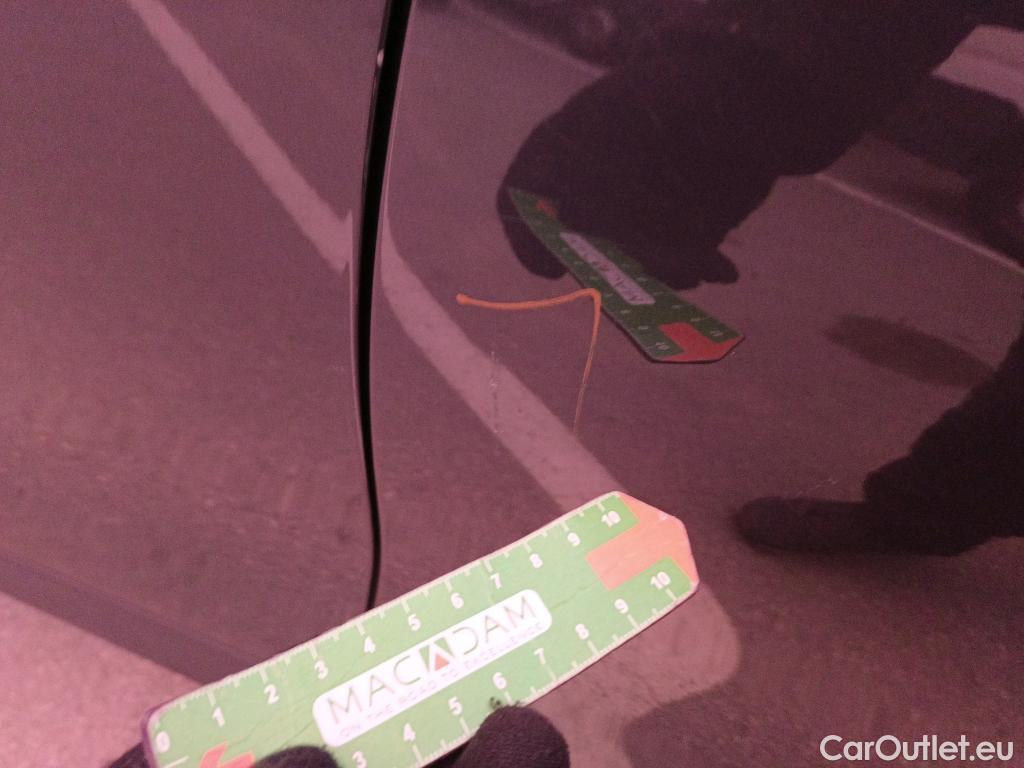  KIA  XCeed KIA    1.6 GDi PHEV 104kW (141CV) eDrive (AC) #16