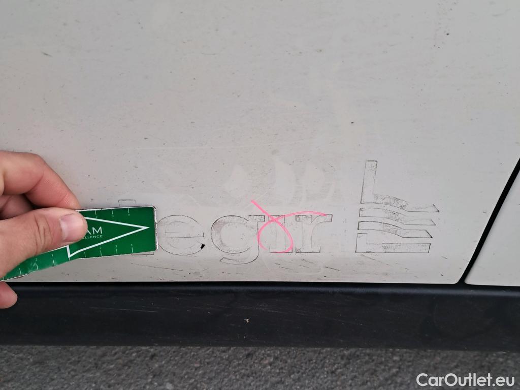  Mini  Cooper MINI MINI / 2014 / 5P / berlina con portón ONE 5 PUERTAS (CX) #13