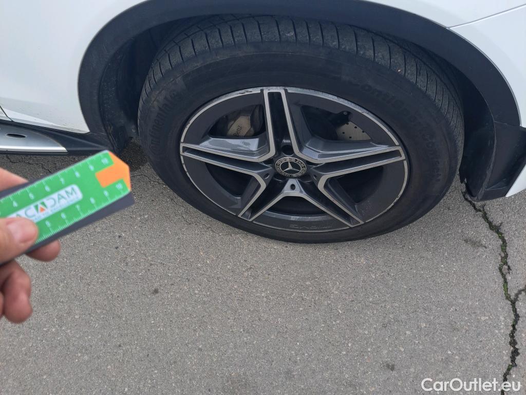  Mercedes  G-Klasee MERCEDES-BENZ GLC Coupé / 2019 / 5P / coupé GLC 220 d 4MATIC #3