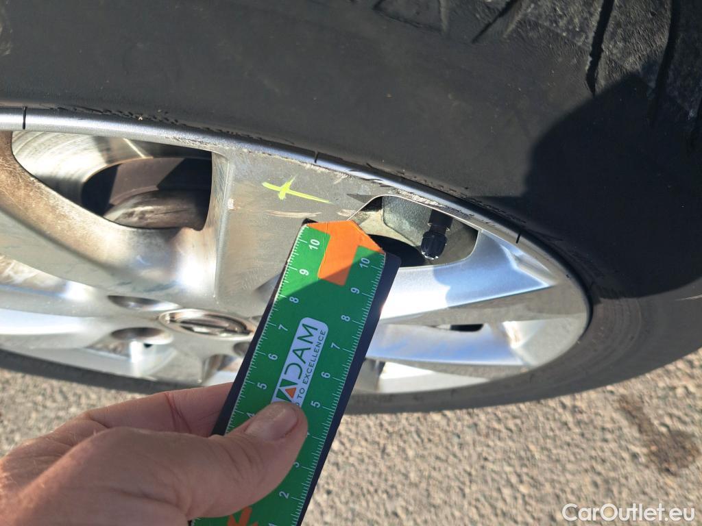  Opel  Corsa OPEL  / 2019 / 5P / berlina con portón 1.2T XHL 74kW (100CV) Edition (AC) #16