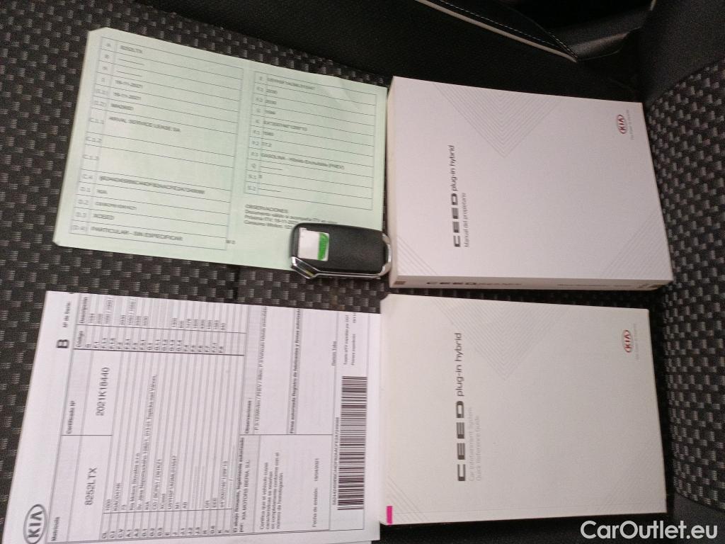  KIA  XCeed KIA    1.6 GDi PHEV 104kW (141CV) eDrive (AC) #3