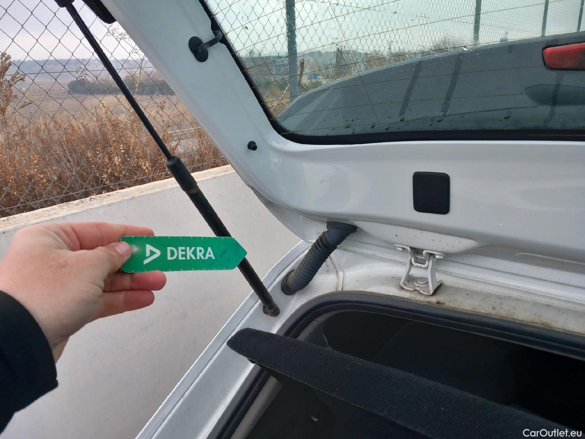  Skoda  Fabia SKODA  / 2021 / 5P / berlina con portón 1.0 TSI 70KW (95CV) Emotion (AC) #6