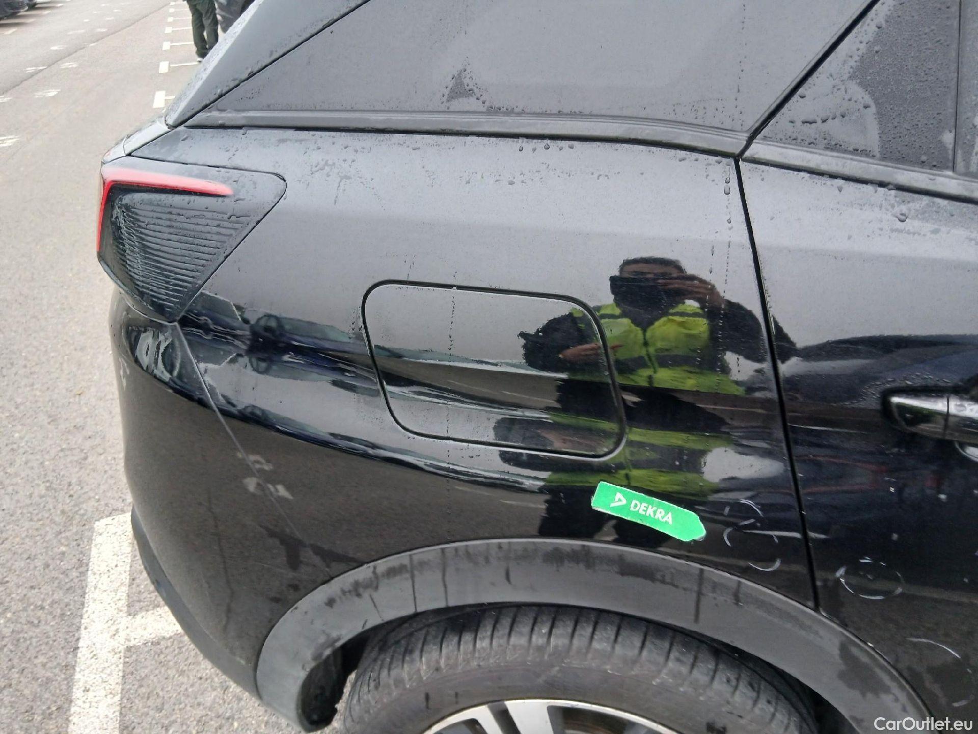  Peugeot  3008  Allure Pack 1.5 HDi 130CV AT8 E6d #23