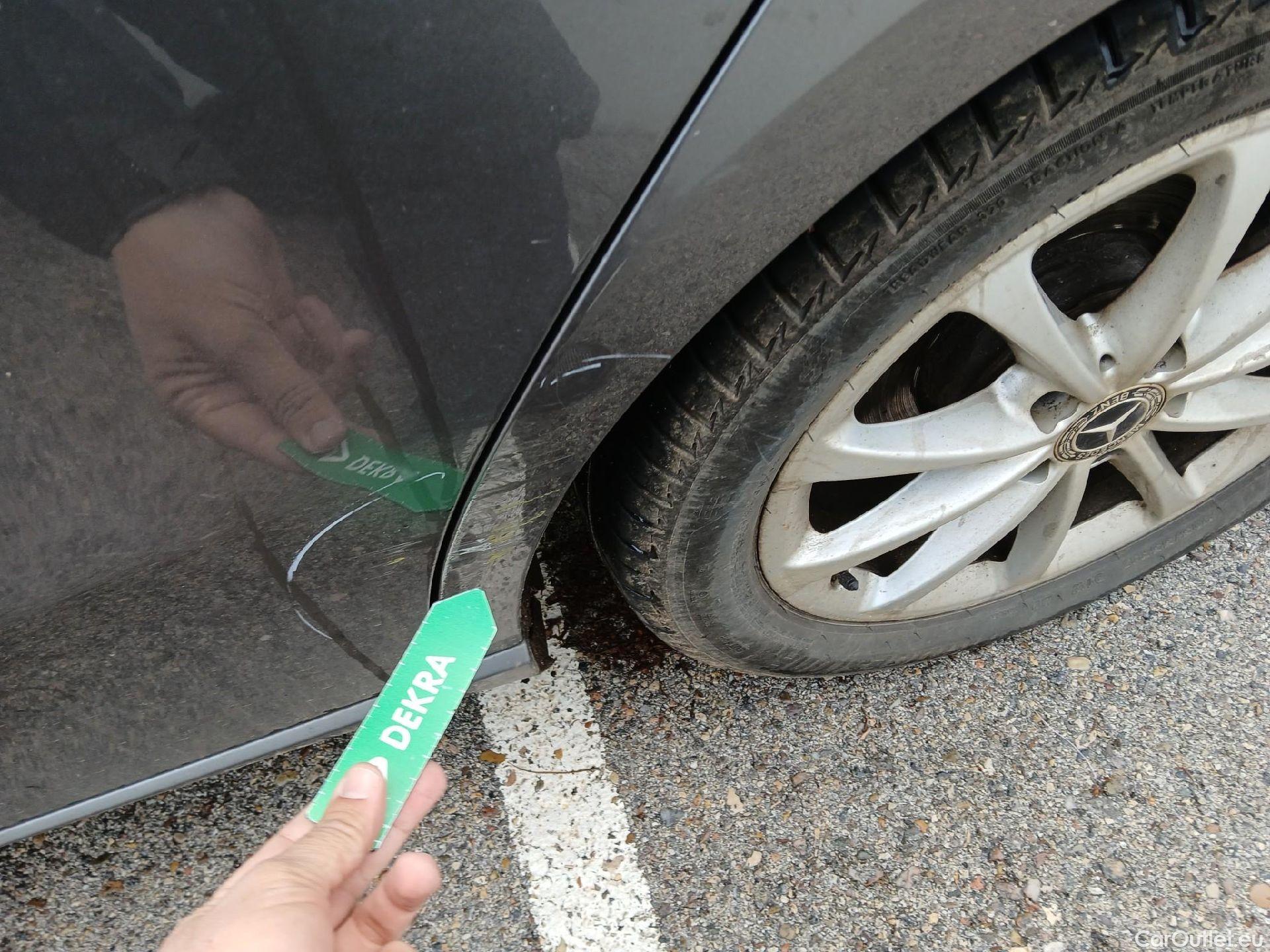  Mercedes  A-Klasse MERCEDES-BENZ Clase A / 2018 / 5P / berlina con portón A 180 d #10