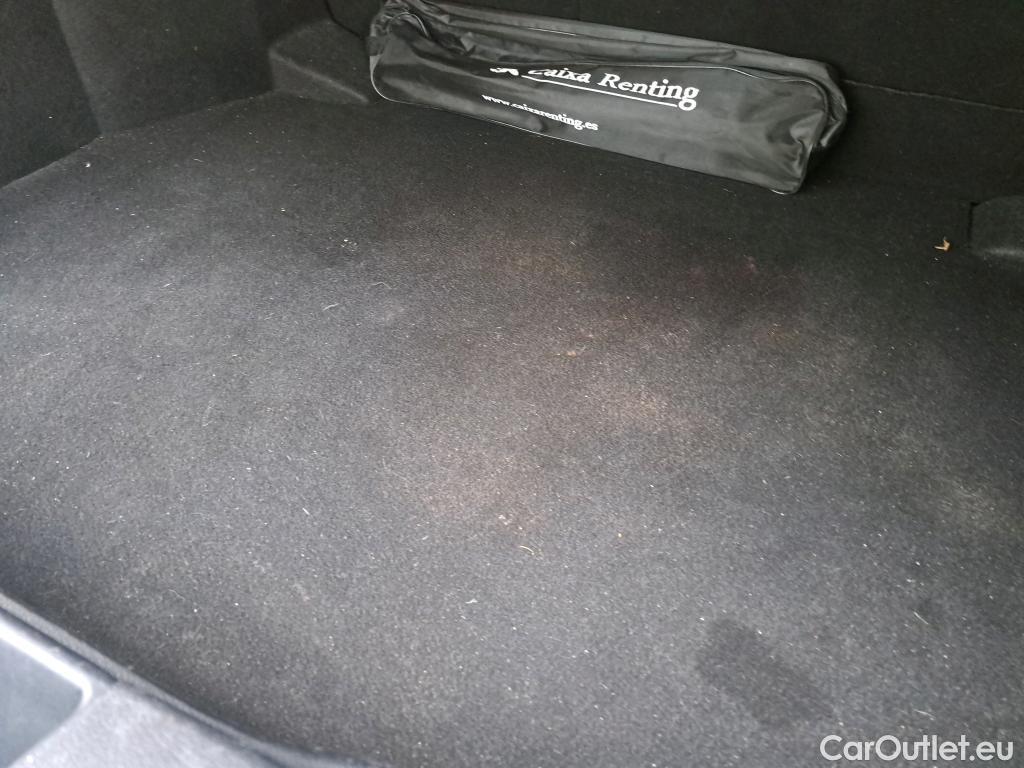  Toyota  C-HR TOYOTA  / 2016 / 5P / todoterreno 1.8 125H Advance (CX) #7