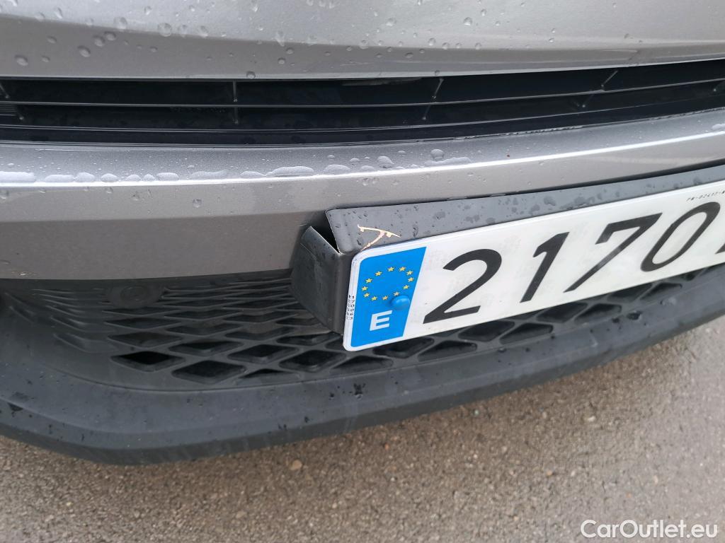  Toyota  C-HR TOYOTA  / 2016 / 5P / todoterreno 1.8 125H Advance (CX) #3