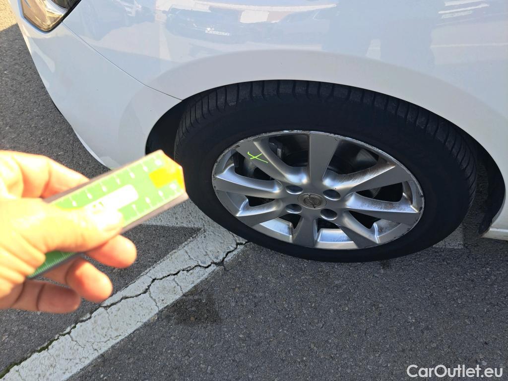  Opel  Corsa OPEL  / 2019 / 5P / berlina con portón 1.2T XHL 74kW (100CV) Edition (AC) #19