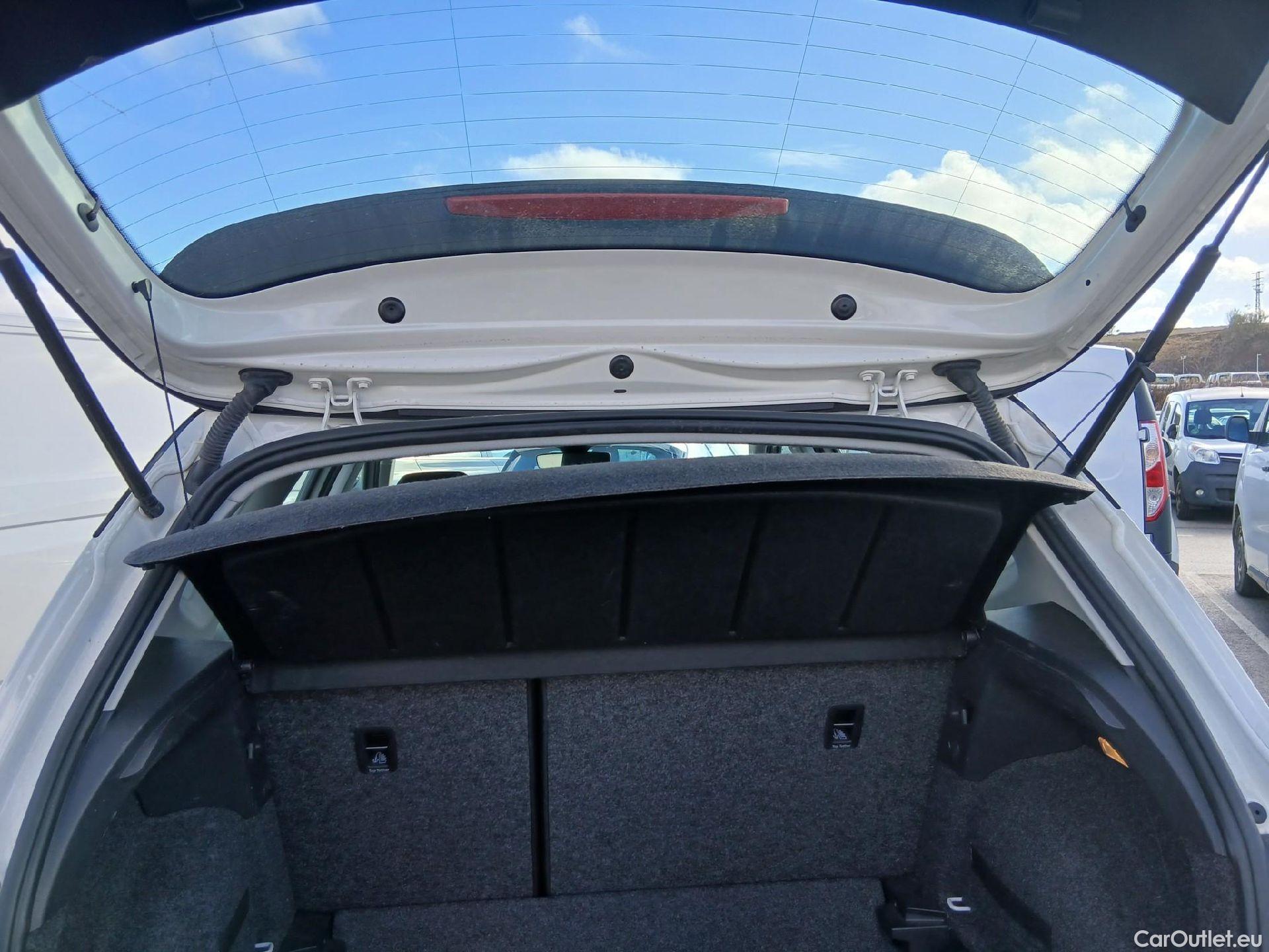  Seat  Arona SEAT  / 2021 / 5P / todoterreno 1.0 TSI 81kW (110CV) Style Plus(SP) #19