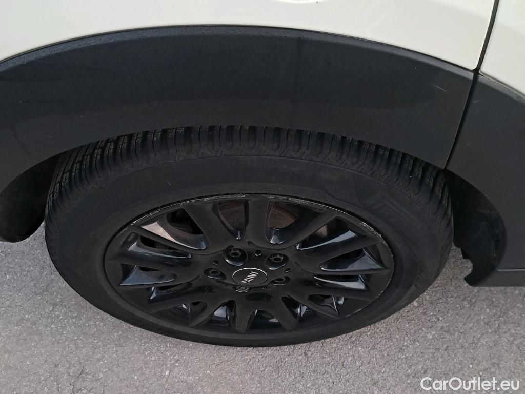  Mini  Cooper MINI MINI / 2014 / 5P / berlina con portón ONE 5 PUERTAS (CX) #18