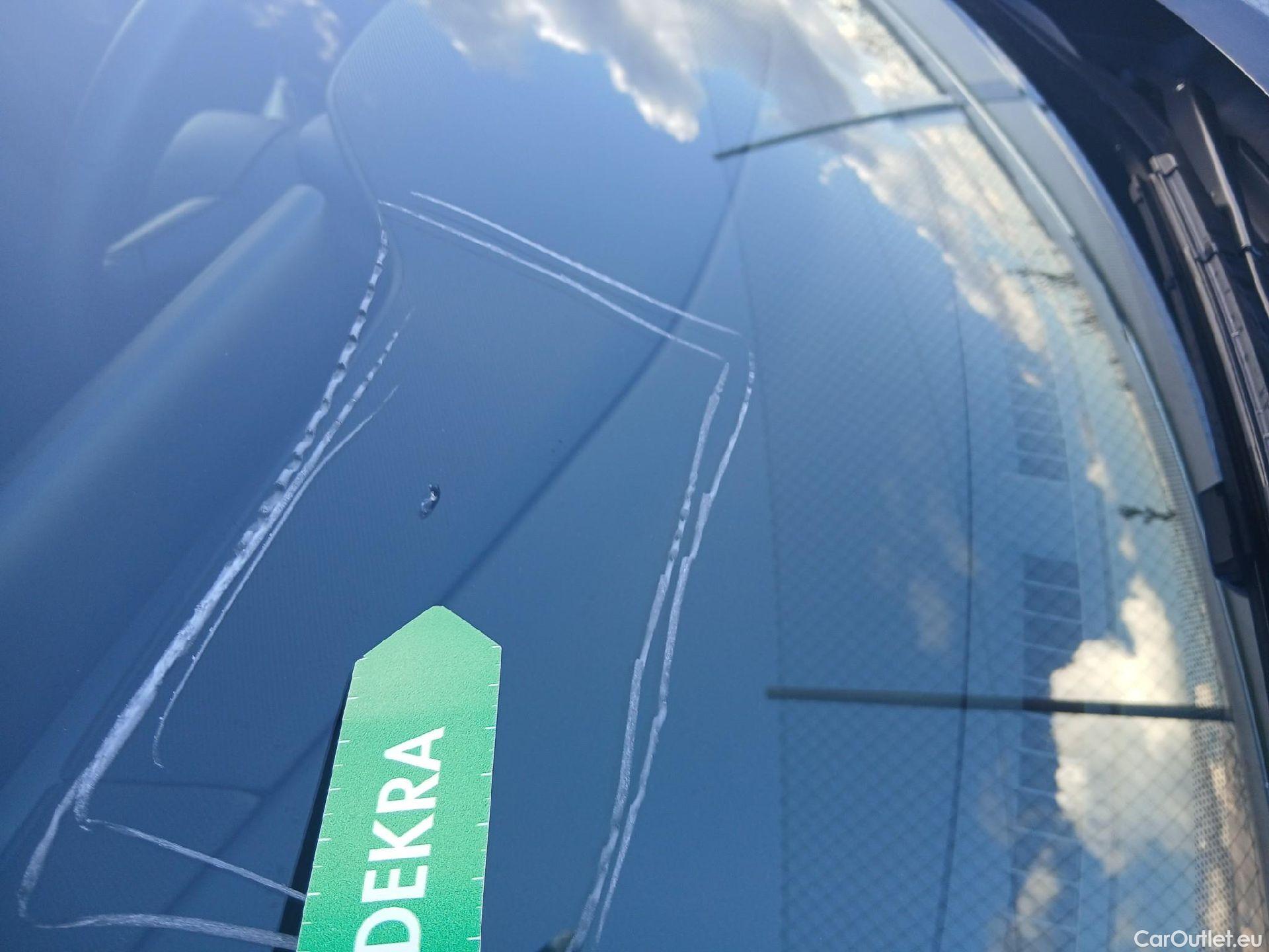  Nissan  Juke NISSAN  / 2019 / 5P / crossover DIG-T 84 kW (114 CV) 6M/T N-Connecta #5