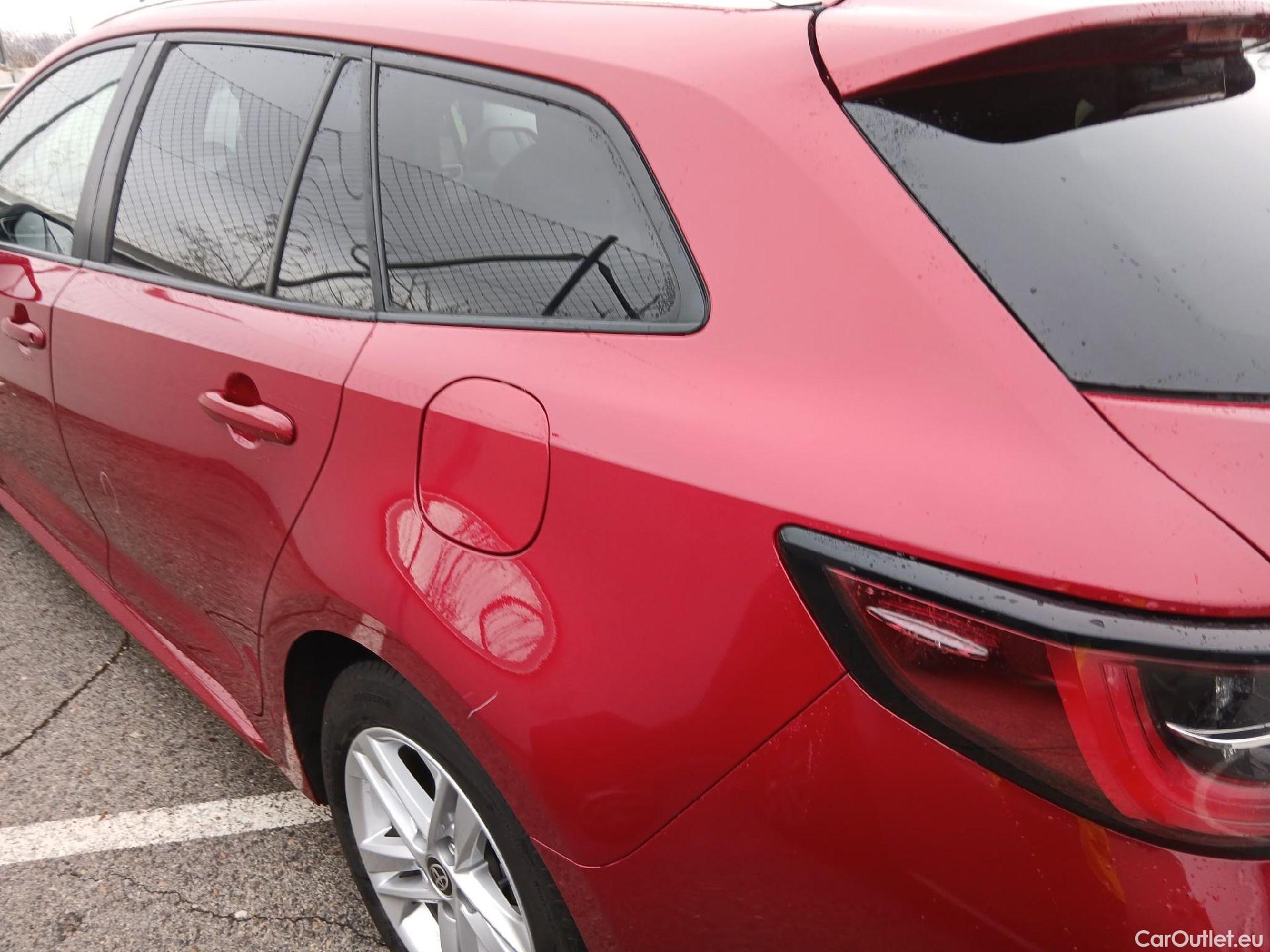  Toyota  Corolla TOYOTA  / 2019 / 5P / familiar 1.8 125H ACTIVE TECH E-CVT TOU SPORT #12