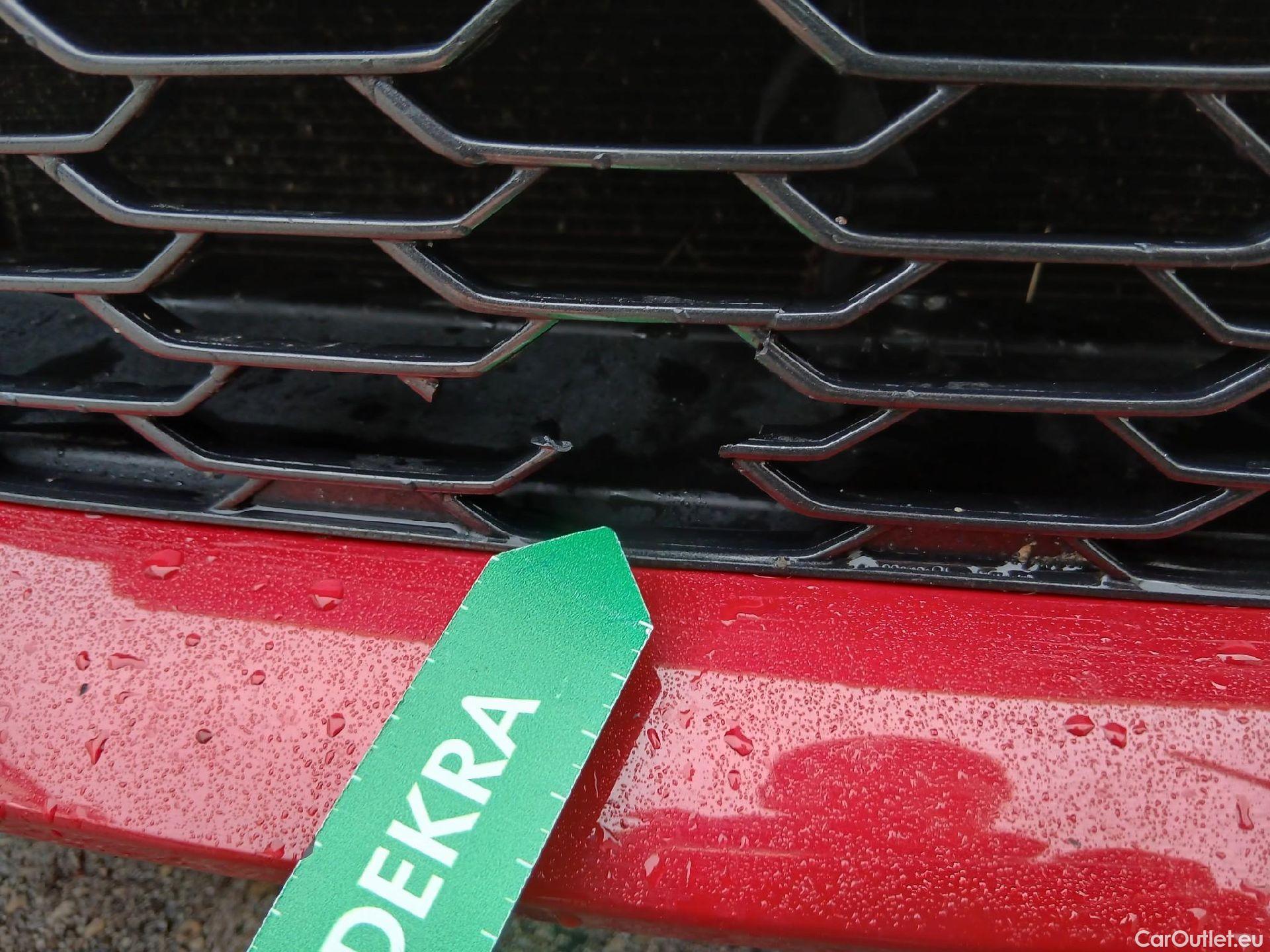  Toyota  Corolla TOYOTA  / 2019 / 5P / familiar 1.8 125H ACTIVE TECH E-CVT TOU SPORT #5