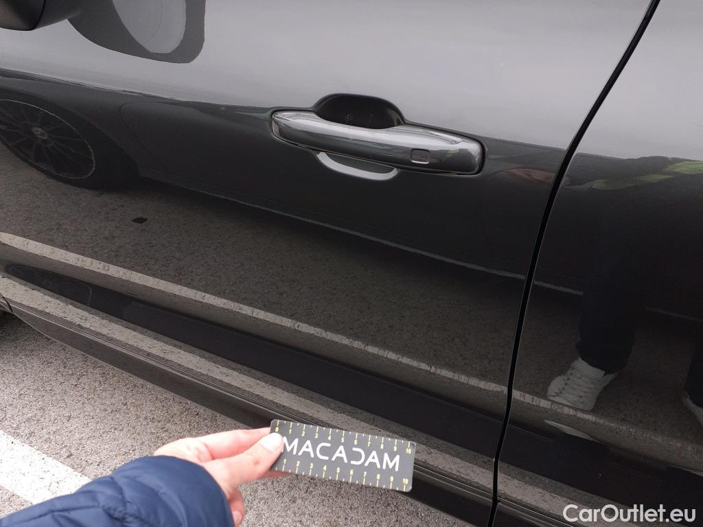  Volvo  XC60 VOLVO  / 2017 / 5P / todoterreno 2.0 T6 AWD Recharge R-Design Auto #5