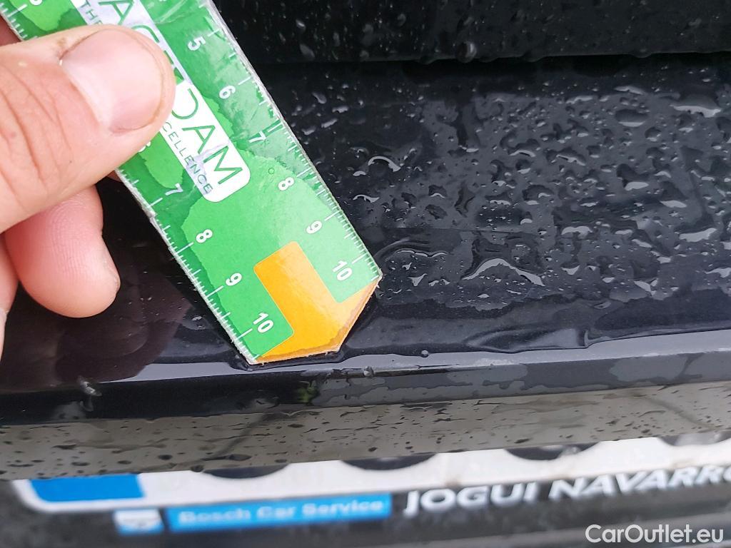  Volkswagen  T-ROC VOLKSWAGEN  / 2017 / 5P / todoterreno Advance 1.0 TSI 85kW (115CV) #18