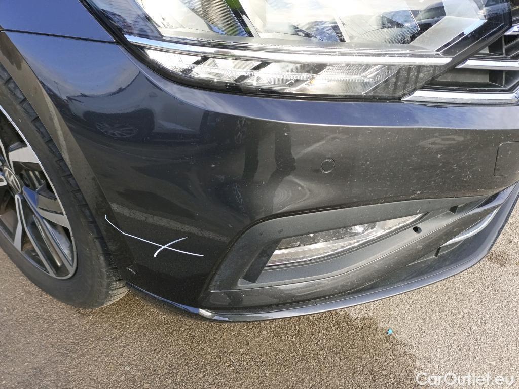  Volkswagen  Passat VOLKSWAGEN  / 2019 / 5P / familiar Variant Executive 2.0 TDI 110kW (150CV) #20