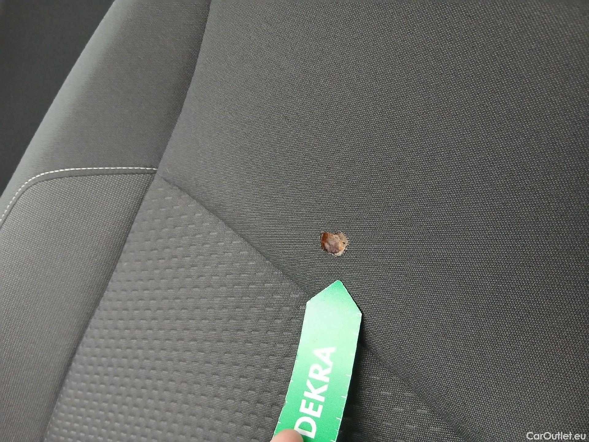  Volkswagen  Polo VOLKSWAGEN  / 2017 / 5P / berlina con portón Advance 1.0 TSI 70kW (95CV) #4