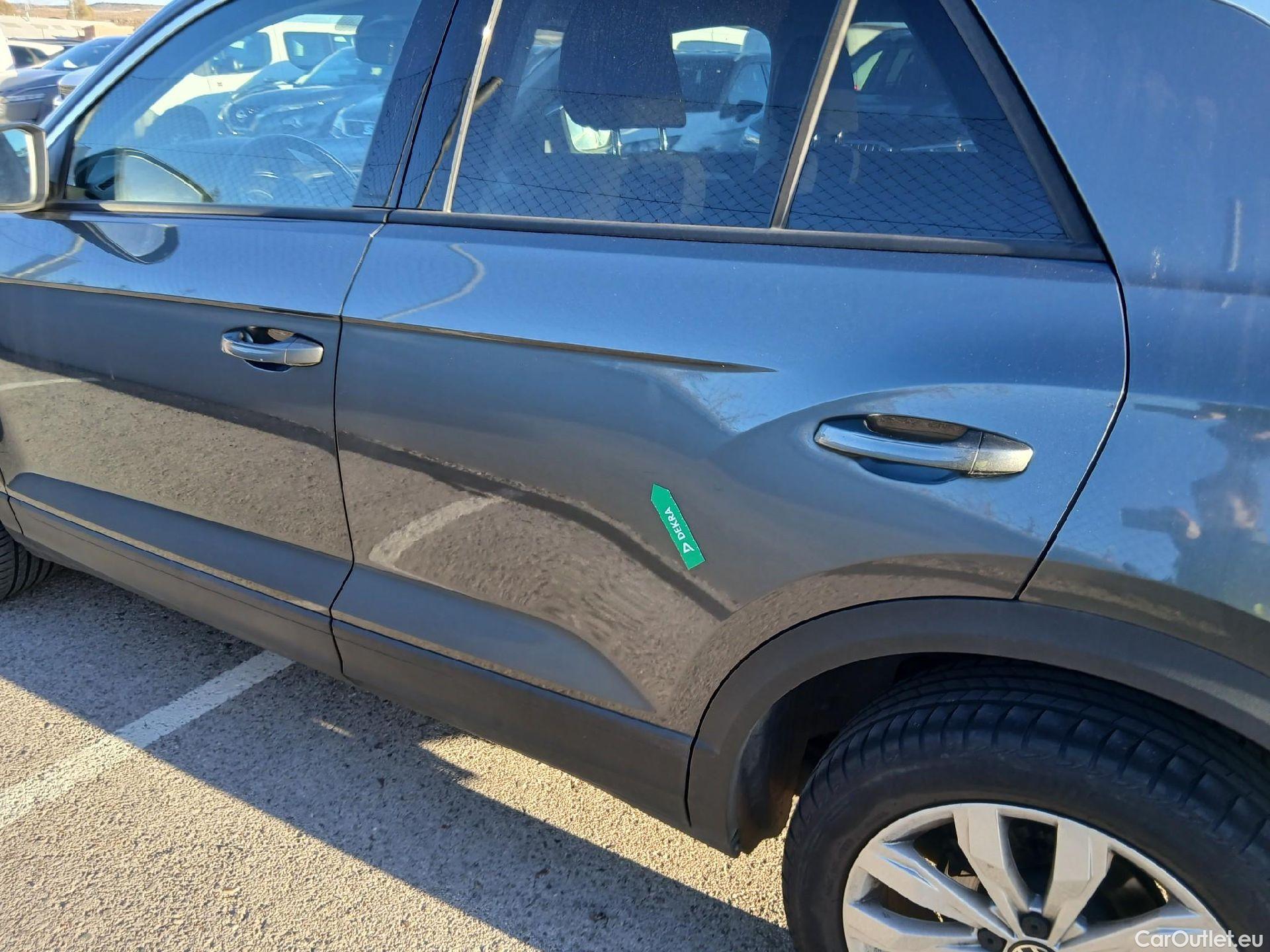  Volkswagen  T-ROC VOLKSWAGEN  / 2017 / 5P / todoterreno Advance 2.0 TDI 110kW (150CV) DSG (AC2) #7