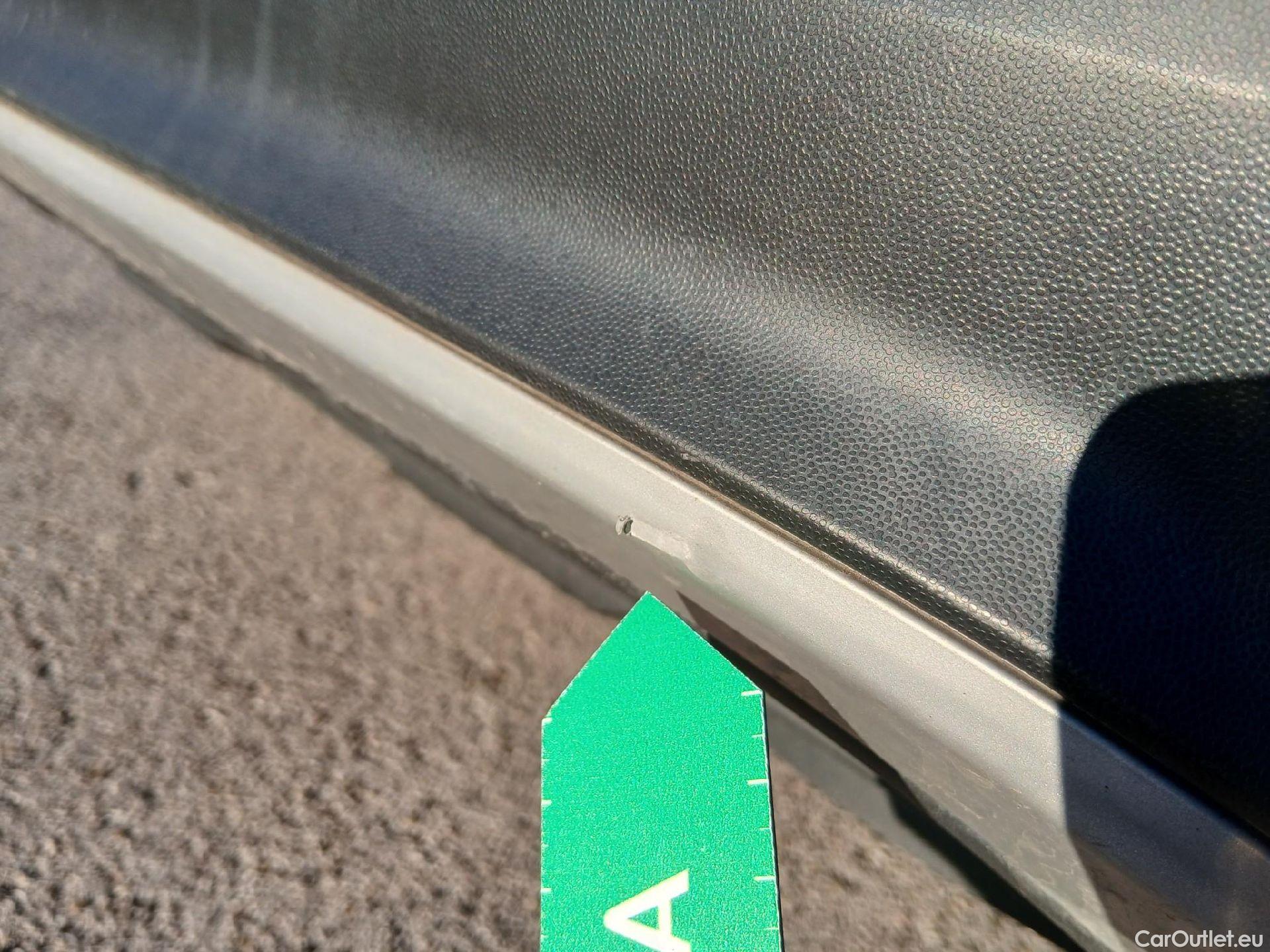  Volkswagen  T-ROC VOLKSWAGEN  / 2017 / 5P / todoterreno Advance 2.0 TDI 110kW (150CV) DSG (AC2) #11