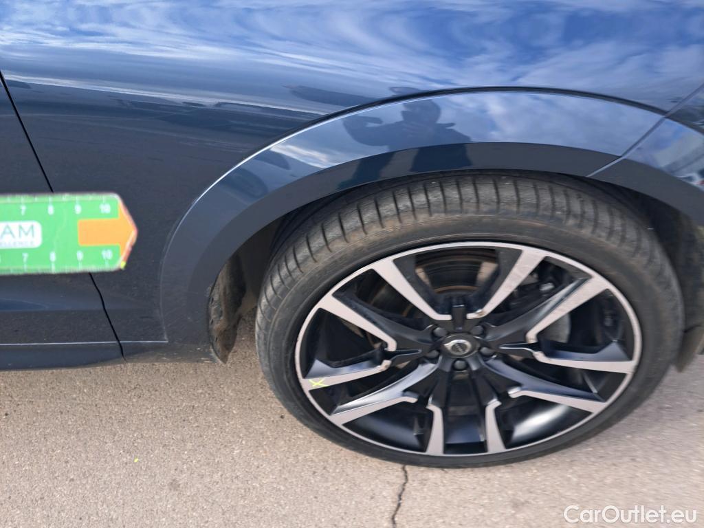  Volvo  XC60  Ultimate Dark AWD 2.0 B4 195CV AT8 E6d #7