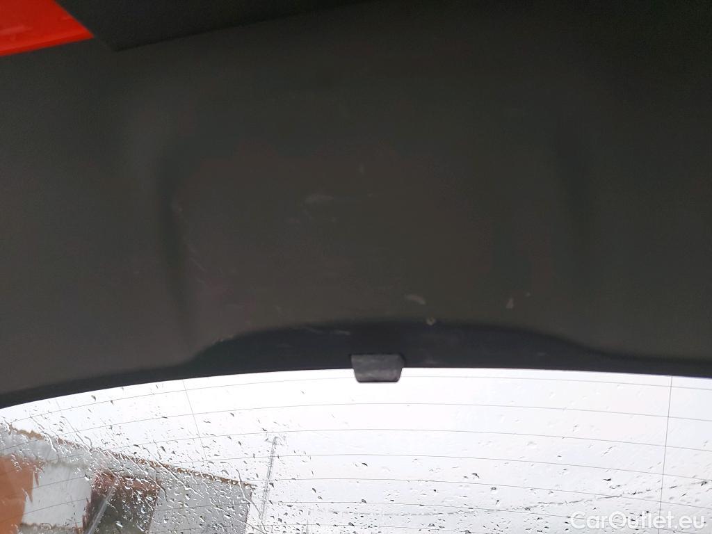  Volkswagen  T-ROC VOLKSWAGEN  / 2017 / 5P / todoterreno Advance 1.0 TSI 85kW (115CV) #9