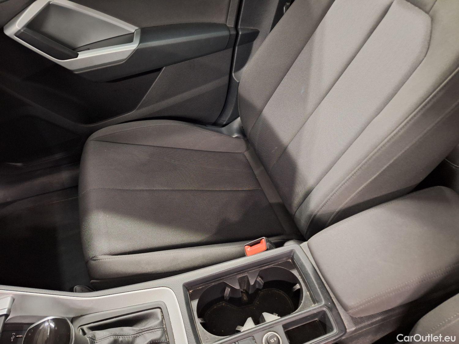  Audi  Q3 Audi,  SB '19, Audi  Sportback 35 TDI S tronic Business Edition #21