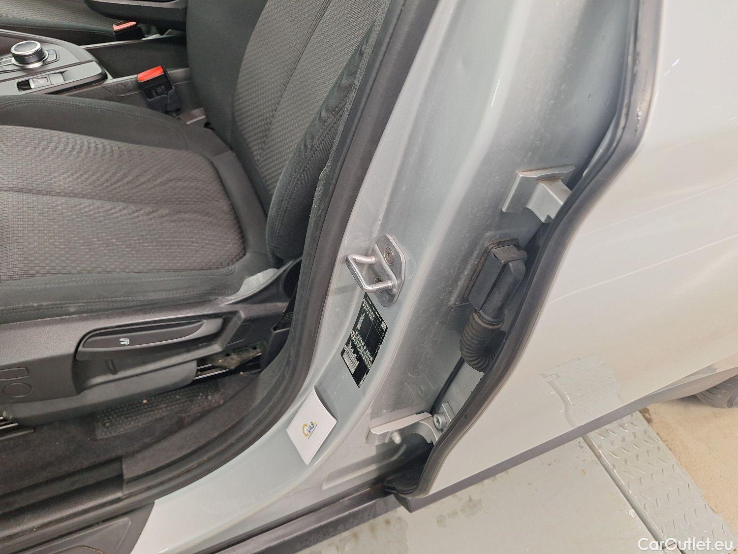  Bmw  X1 BMW,  FL'19, BMW  sDrive18i (100 kW) 5d #36