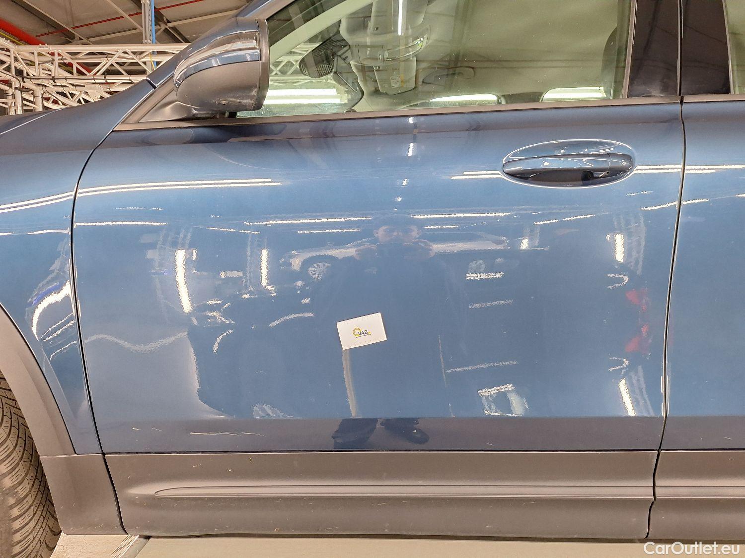  Mercedes  GLB Mercedes,  '19, Mercedes-Benz   200 d Business Solution 5d #33