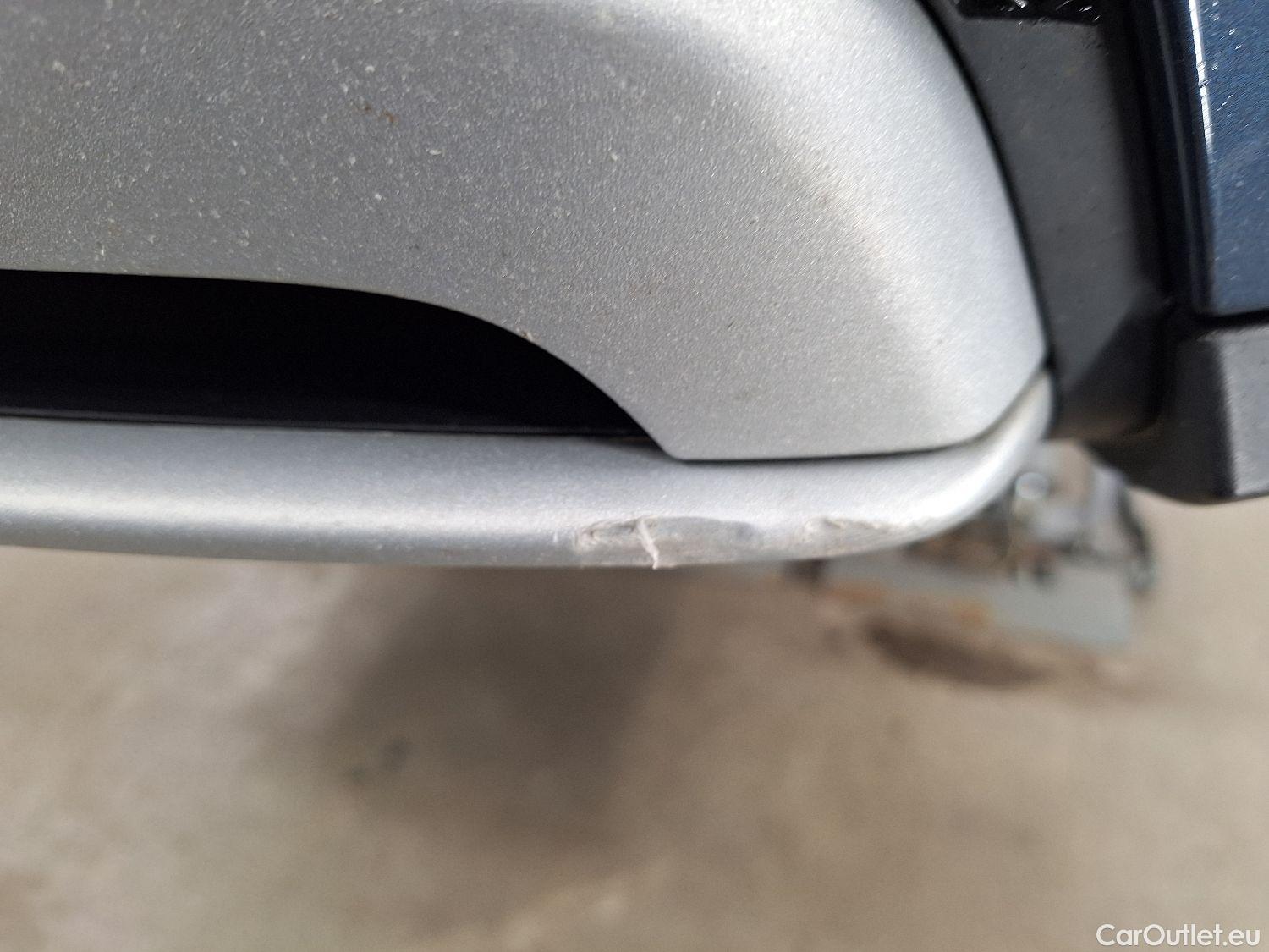  Mercedes  GLB Mercedes,  '19, Mercedes-Benz   200 d Business Solution 5d #51