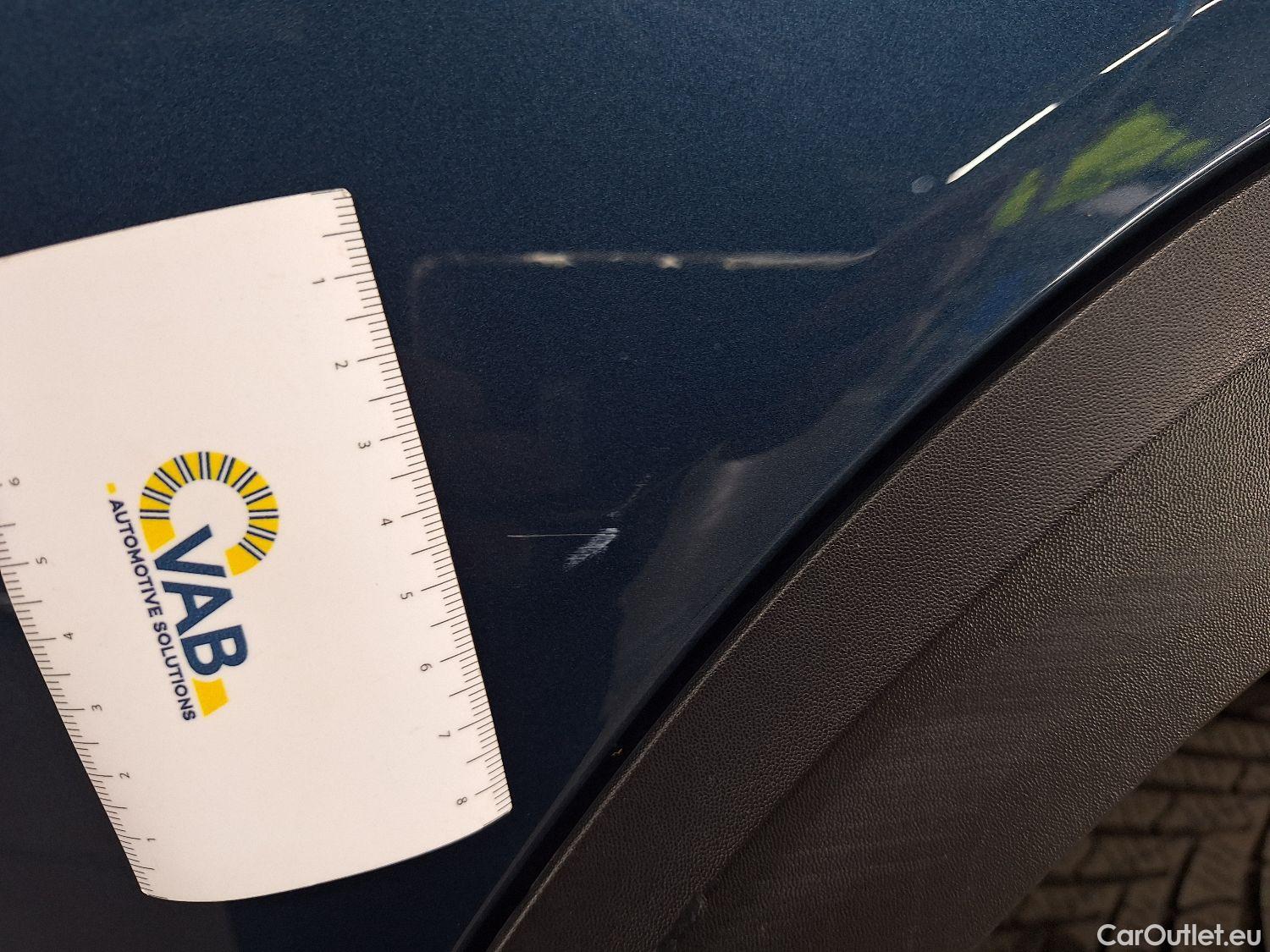  Mercedes  GLB Mercedes,  '19, Mercedes-Benz   200 d Business Solution 5d #54