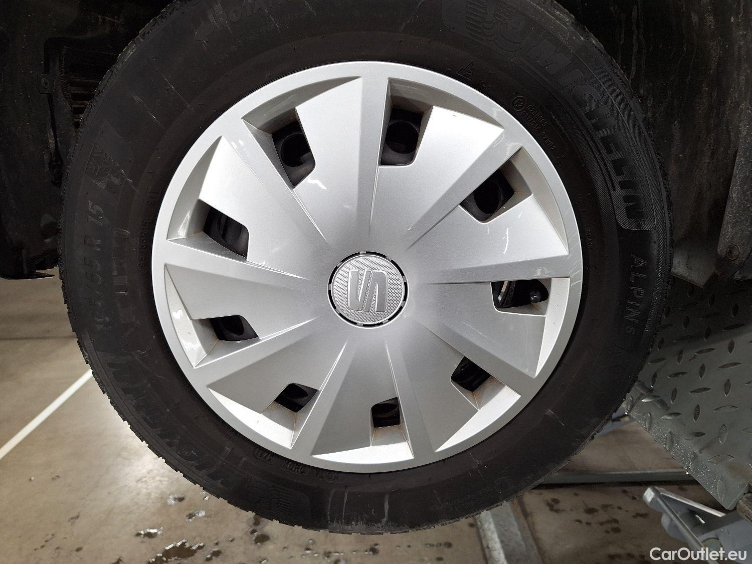  Seat  Leon Seat,  '20, SEAT  2.0 TDI 115 Reference 5d #10