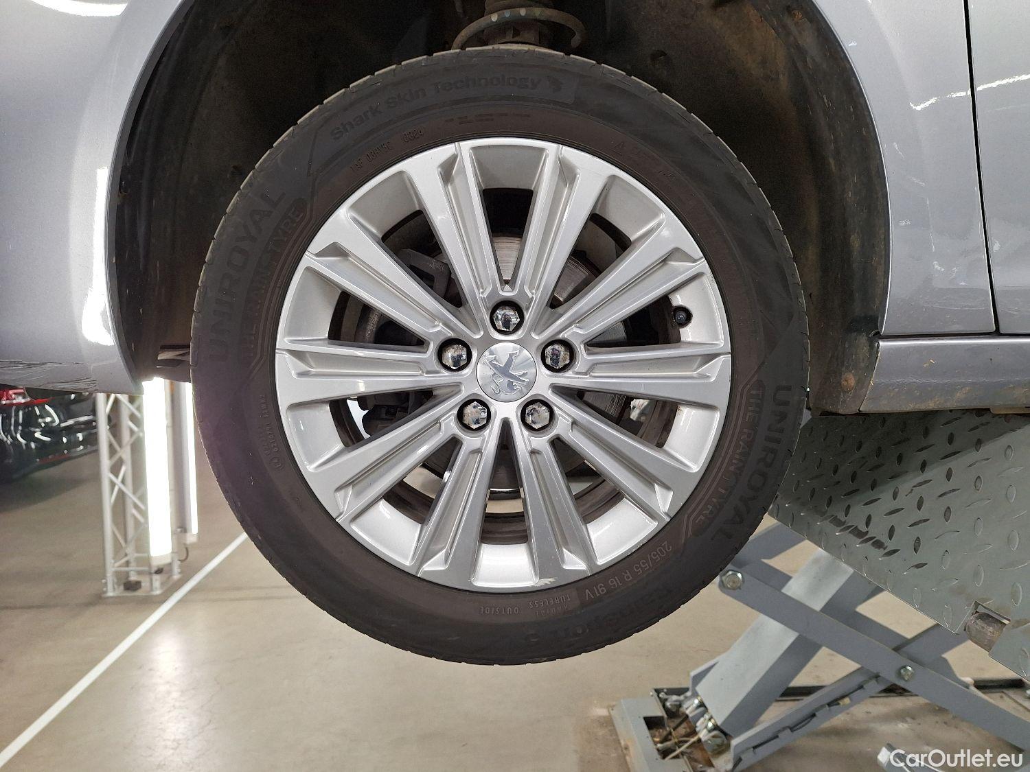  Peugeot  308 Peugeot,  SW FL'17, Peugeot  SW 1.5 BlueHDi 130 S&S Allure Pack 5d #18