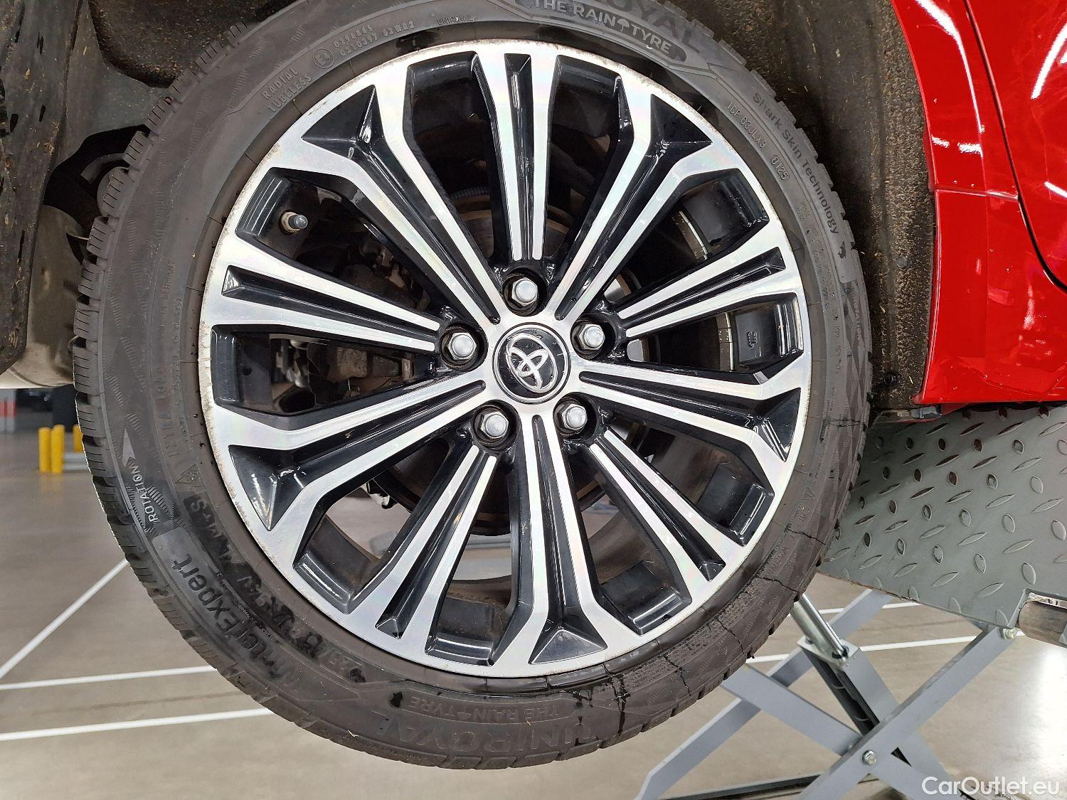  Toyota  Corolla Toyota,  TS '19, Toyota  Touring Sports 1.8 Hybrid Premium e #5