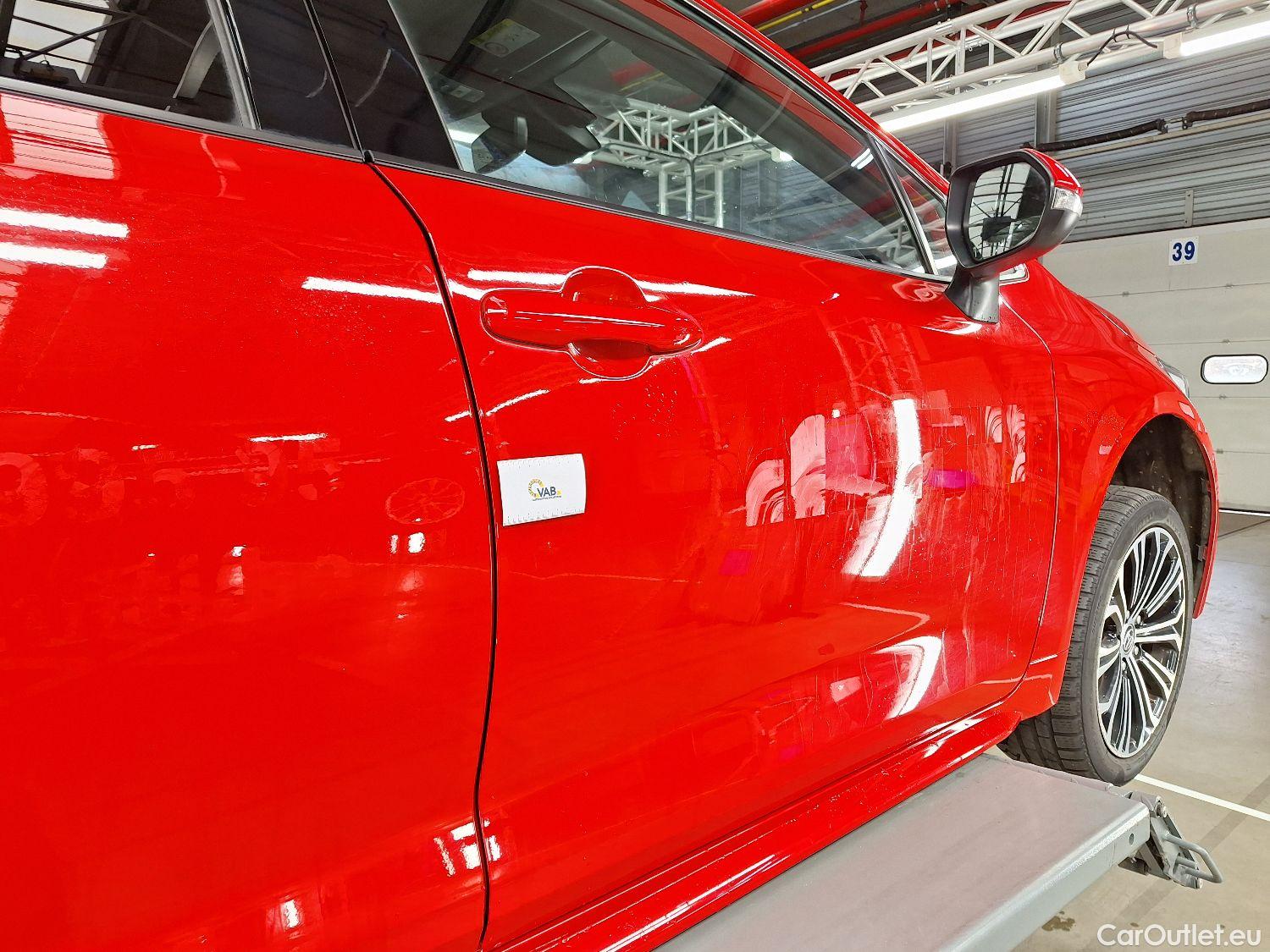  Toyota  Corolla Toyota,  TS '19, Toyota  Touring Sports 1.8 Hybrid Premium e #15